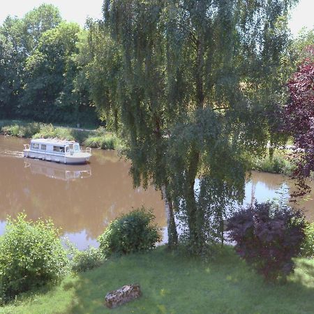 Bed and Breakfast Le Moulin Du Mottay Evran Экстерьер фото